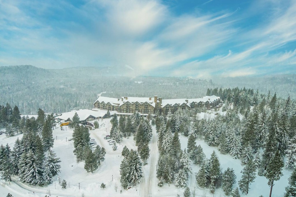 0240e7a9 da7c 4ac6 9a70 2020a01a2619