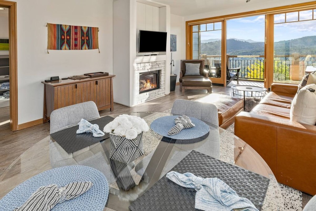 imageye imgi 70 4a7e2d56 5339 4dfa 8d6d 021fa3ccab20