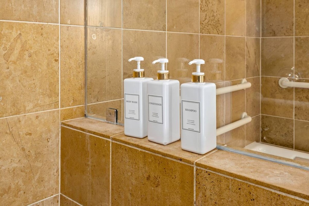 imageye imgi 77 f967cdaf 0215 4c4b 9120 f17990a99db5