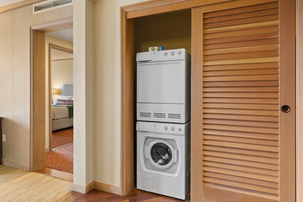 71fa7883 c06b 4402 8936 1d000c0e11a4